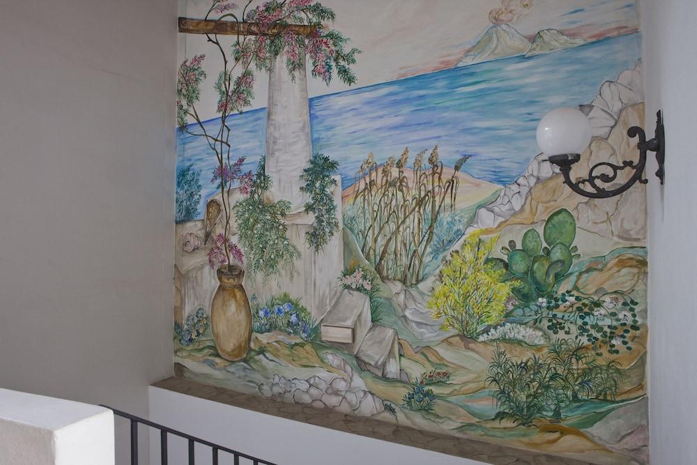 Residence Hotel Baia Portinenti Lipari  Bagian luar foto