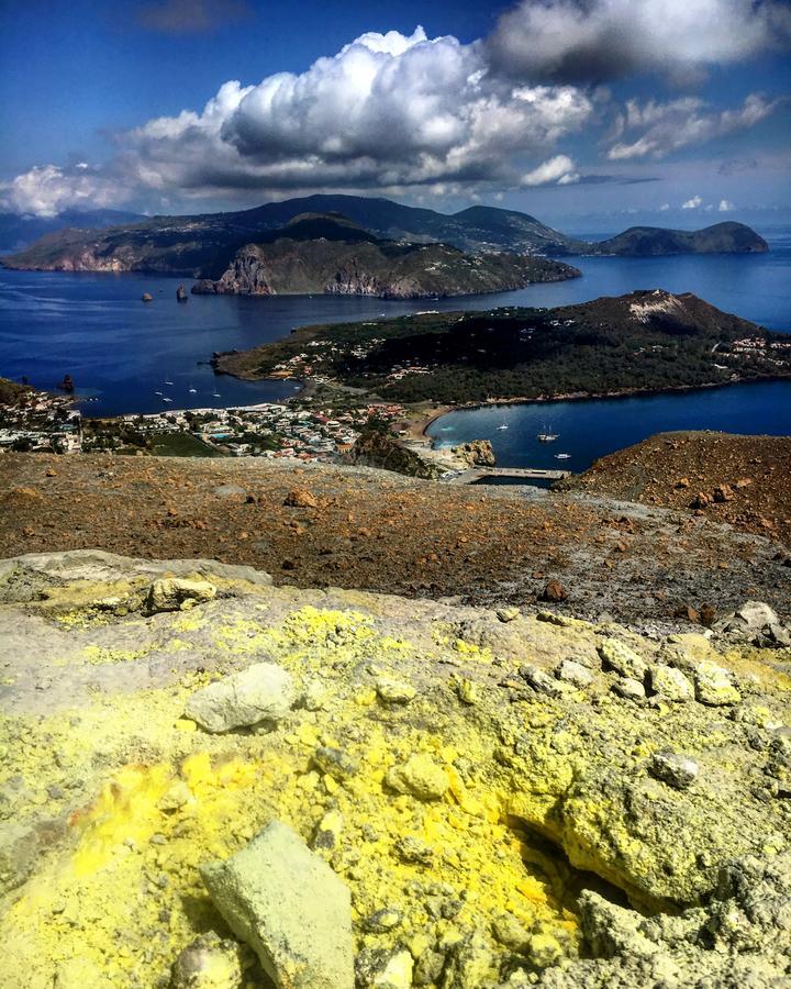 Residence Hotel Baia Portinenti Lipari  Bagian luar foto